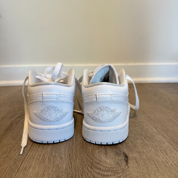 *MUST SELL BY 11/22*Air Jordan 1 Low — Triple White — Women’s 8 (Men's 6.5) - Picture 4 of 4